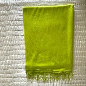 Portolano Pashmina cashmere, silk, merino wool made in Nepal